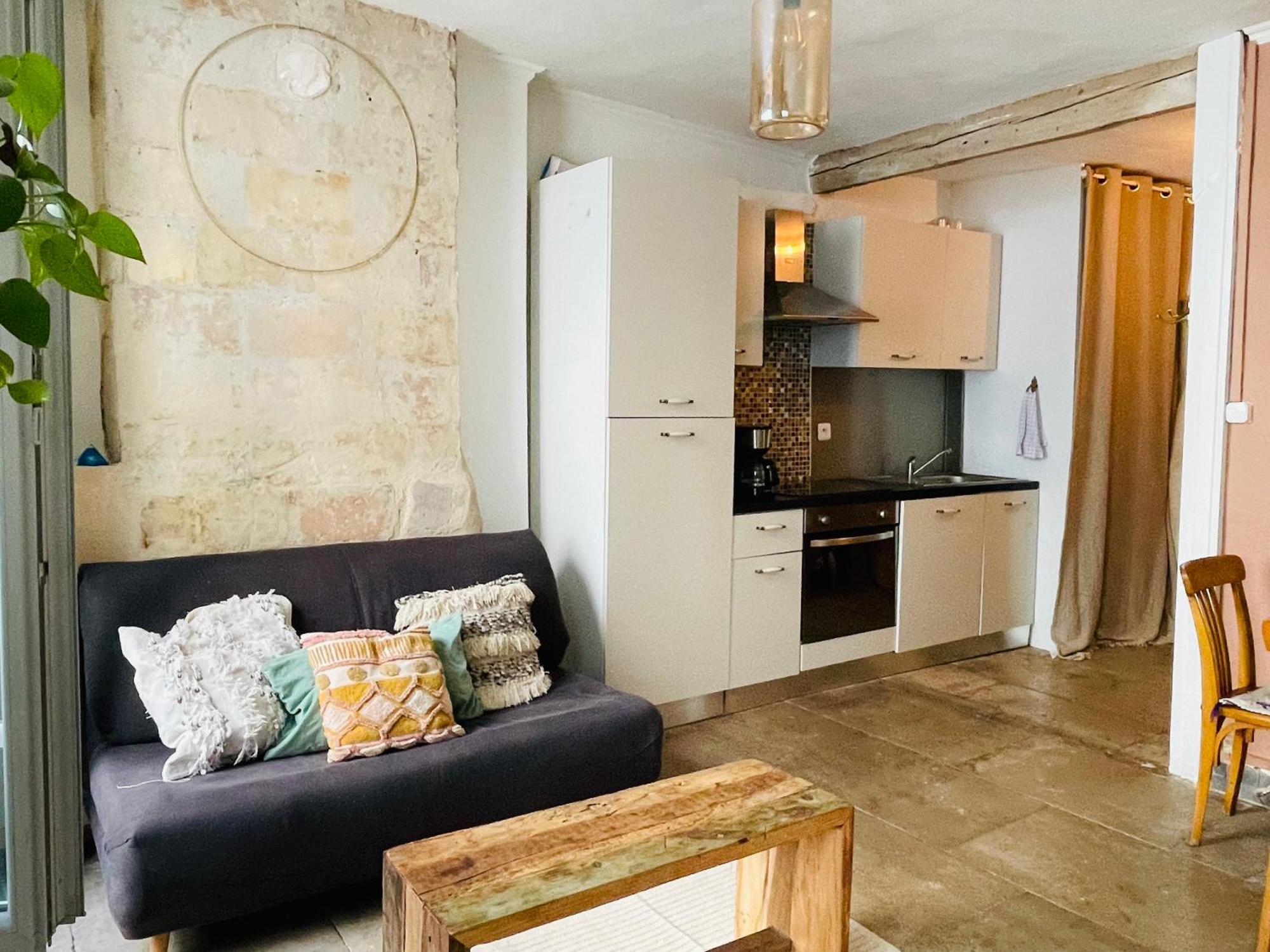 Centre Historique Apartment